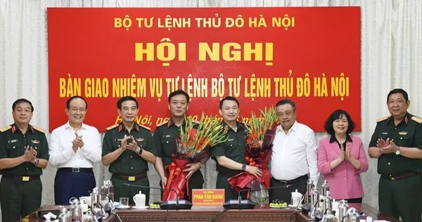 Bản tin 8H: Bộ Tư lệnh Thủ đô Hà Nội có lãnh đạo mới