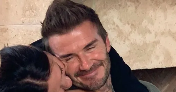 Vợ chồng Beckham nhượng bộ