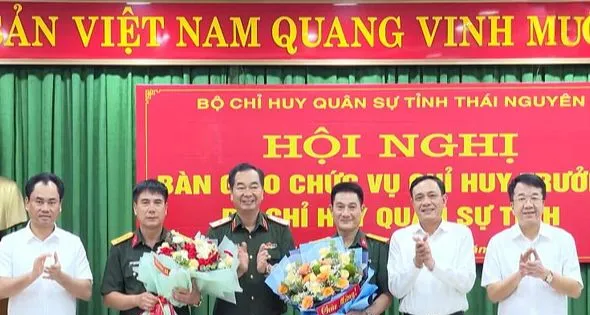 Bản tin 8H: Bộ trưởng Bộ Quốc phòng bổ nhiệm nhân sự