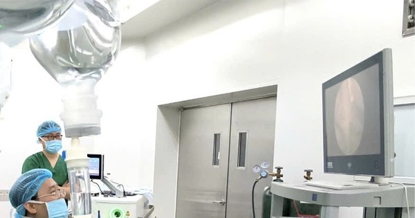 Ứng dụng laser công suất cao cứu bệnh nhân mắc ba bệnh tiết niệu phức tạp