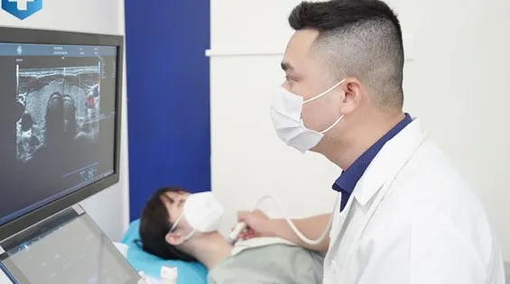 Ung thư tuyến giáp tăng nhanh ở phụ nữ trẻ: Nhận biết sớm để không 'chạy sau bệnh'
