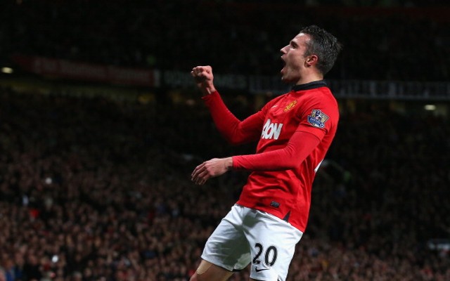 Lộ chuyện Van Persie đồng ý trở lại Arsenal Van Persie từng có ý định trốn thoát khỏi tàu đắm Man United