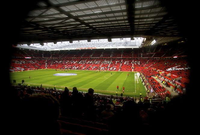 M.U sẽ đi về đâu sau cái chết của ông chủ? Không khí u ám chờ đợi Man United sau cái chết của ông chủ