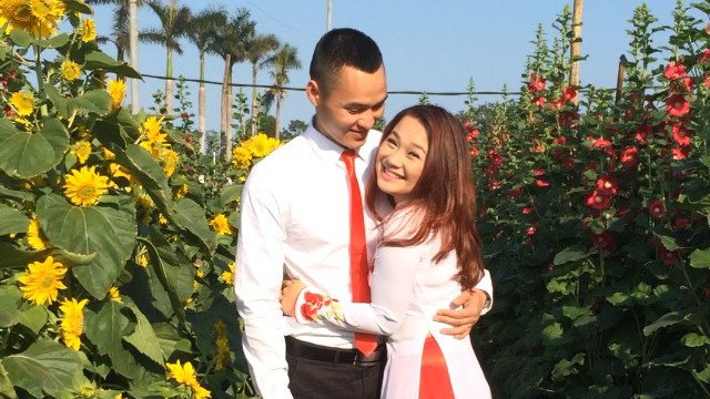 Xuân yêu thương: Khoảnh khắc bên hoa Xuân yêu thương: Khoảnh khắc bên hoa