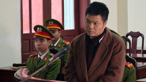 Quảng Trị: “Đại gia” gỗ vỡ nợ nhận án 15 năm tù Bị cáo Cao Xuân Thiện tại tòa.