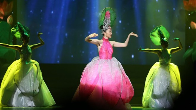 ‘Đêm Nghệ thuật từ thiện Sen Điện Biên’ kết nối tấm lòng hảo tâm ‘Đêm Nghệ thuật từ thiện Sen Điện Biên’ kết nối tấm lòng hảo tâm