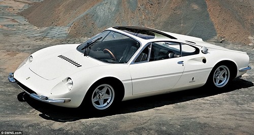 Sốc nặng với giá bán Ferrari phiên bản 'vô lăng giữa' Chiếc Ferrari 365 P Berlinetta Speciales sẽ lên sàn đấu giá lần này