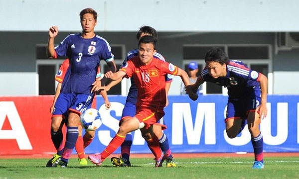 Thua đau phút cuối, U19 Việt Nam cạn cơ hội U19 Việt Nam đọ sức với U19 Nhật Bản vào chiều nay. Ảnh: Zing