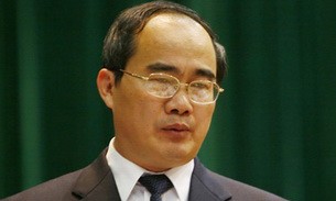 Cử tri bức xúc trước tình trạng 'xe vua' lộng hành Chủ tịch Uỷ ban Trung ương MTTQ Việt Nam Nguyễn Thiện Nhân.