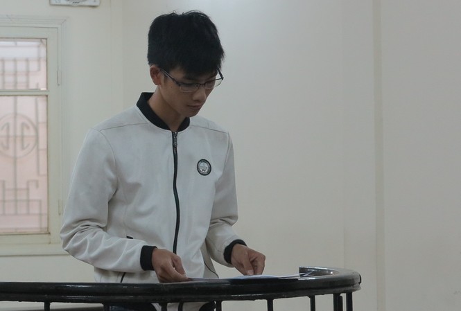 Nam thanh niên lĩnh án tù vì lập web đồi trụy kiếm tiền Bị cáo Vũ Văn Quyền tại phiên tòa.