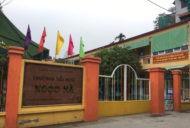 Vụ bé trai bị đánh gãy xương, nứt sọ: 'Sẵn sàng đón em quay lại trường học' Trường tiểu học Ngọc Hà nơi em K. từng theo học. Ảnh: Thanh Hà