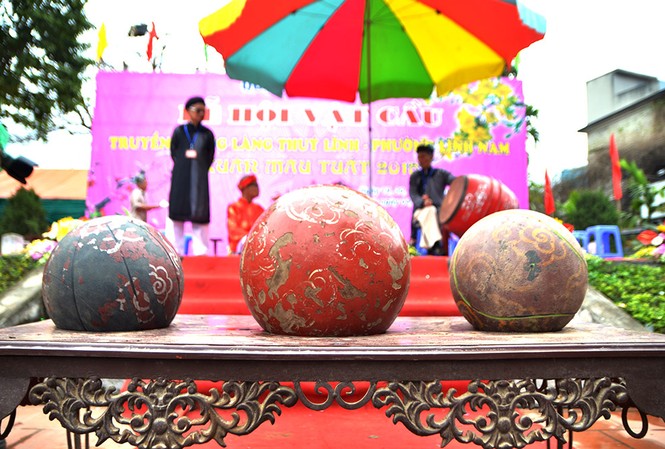 Về Thúy Lĩnh xem trai Hà thành vật cầu đầu Xuân Vào chiều mồng 6 tháng Giêng, trận đấu Bán kết và Chung kết của 8 đội đã diễn ra. Ảnh: Thanh Hà.