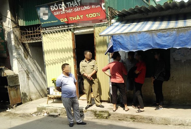 Phát hiện người đàn ông tử vong trong cửa hàng đồ da Hiện trường vụ việc.