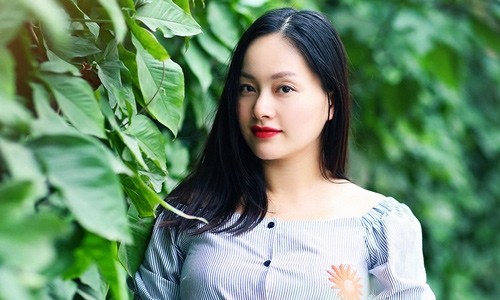 Lan Phương đẹp rạng rỡ, viên mãn ở cuối thai kỳ Lan Phương đẹp rạng rỡ, viên mãn ở cuối thai kỳ