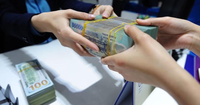 Siết chặt sở hữu cổ phần của cổ đông lớn tại ngân hàng khác Cổ đông, nhóm cổ đông sẽ không được nhận cổ tức, cổ phần nếu không tuân thủ giới hạn nắm giữ