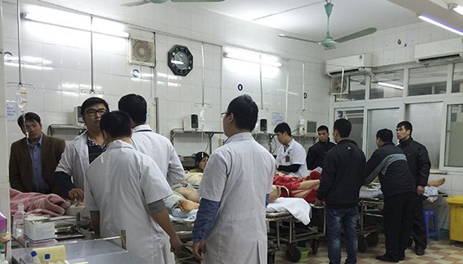 5.000 trường hợp nhập viện vì đánh nhau trong dịp Tết Khoa cấp cứu các bệnh viện lớn tiếp nhận nhiều ca đánh nhau dịp Tết. Ảnh: Vietnamnet.