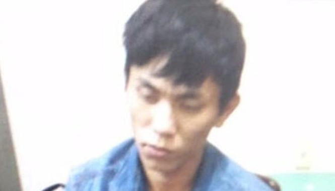 Tên trộm đột nhập vào nhà Bí thư huyện ủy từng là “đại gia”! Đối tượng Lê Văn Hoàn tại cơ quan công an.