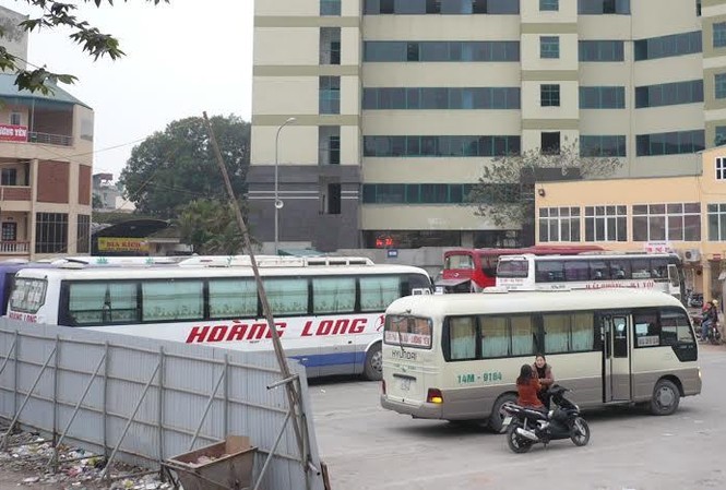 Dừng hoạt động bến xe Lương Yên từ sáng mai Sau 10 năm tồn tại, bến xe Lương Yên chính thức dừng hoạt động từ sáng mai. Ảnh: Anh Trọng.