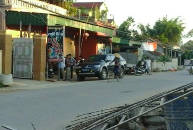 Bắt nam thanh niên giết người tại quán karaoke Hiện trường vụ án.