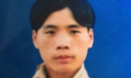 Những bất thường của nghi phạm thảm sát 4 người Cơ quan điều tra đang ráo riết truy lùng nghi phạm ra tay tàn độc Tẩn Láo Lở.