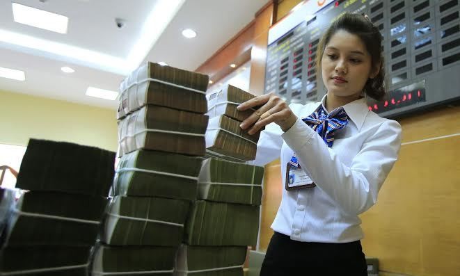 Nợ công tiến sát trần nhưng Chính phủ “xoay” được Nợ công tiến sát trần nhưng Chính phủ “xoay” được