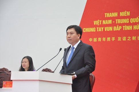 Cần tạo ra nhiều diễn đàn nghiên cứu, trao đổi học thuật Bí thư thường trực Ban chấp hành T.Ư Đoàn TNCS Hồ Chí Minh Nguyễn Mạnh Dũng. Ảnh: Thanh Niên