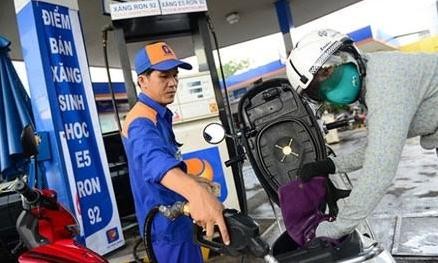 Sẽ thay thế xăng A92 bằng E5 vào giữa năm sau Sẽ thay thế xăng A92 bằng E5 vào giữa năm sau