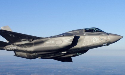 Ông Trump cắt giảm 600 triệu USD khỏi dự án tiêm kích F-35 Tiêm kích tàng hình F-35 của Mỹ. Ảnh: Extremetech.