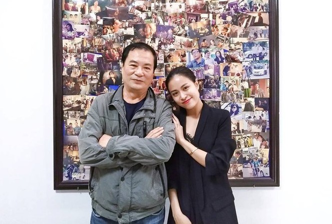 Đạo diễn Khải Hưng từng khóc khi “Nhật kí Vàng Anh” dừng phát sóng Hình ảnh đạo diễn Khải Hưng và Hoàng Thùy Linh được anh chia sẻ trên trang cá nhân.