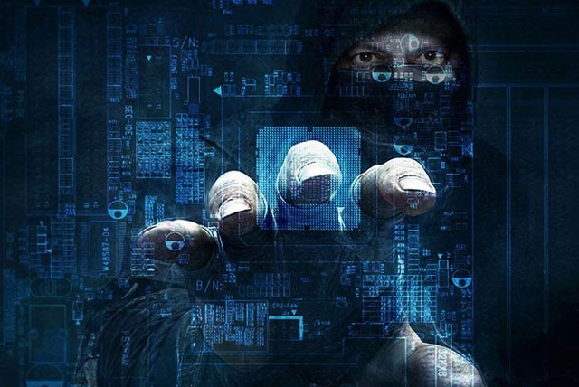5 cách đơn giản để bảo vệ tài khoản ngân hàng của bạn trước hacker Nên siêng năng kiểm tra tài khoản của bạn để tránh bị kẻ gian đột nhập.