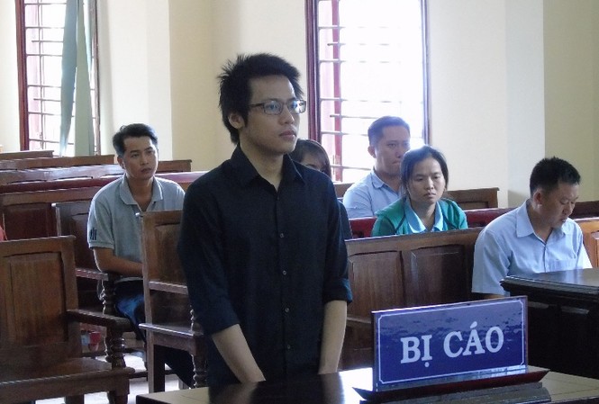 Giám đốc làm giả con dấu, chiếm đoạt 23 tỷ đồng Bị cáo Nguyễn Trí Đức