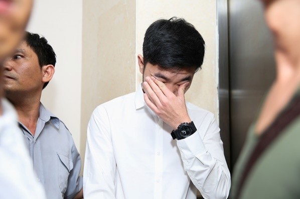 Xuân Trường bị 'ném đá' vì gọi 'fan phong trào' là những đứa trẻ Xuân Trường bị chỉ trích vì phát ngôn thiếu cẩn trọng.