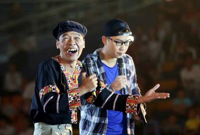 Trung Ruồi: ‘Tôi bỏ show đám cưới dù được trả cát-xê vài nghìn đô' Trung Ruồi: ‘Tôi bỏ show đám cưới dù được trả cát-xê vài nghìn đô'