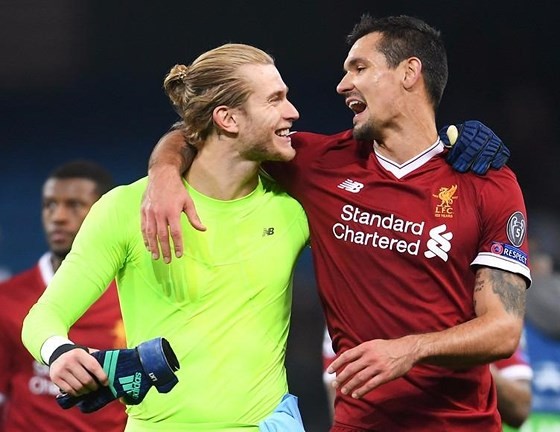 Liverpool muốn né Real ở bán kết Champions League Trung vệ Dejan Lovren (phải) ăn mừng chiến thắng cùng thủ thành Loris Karius