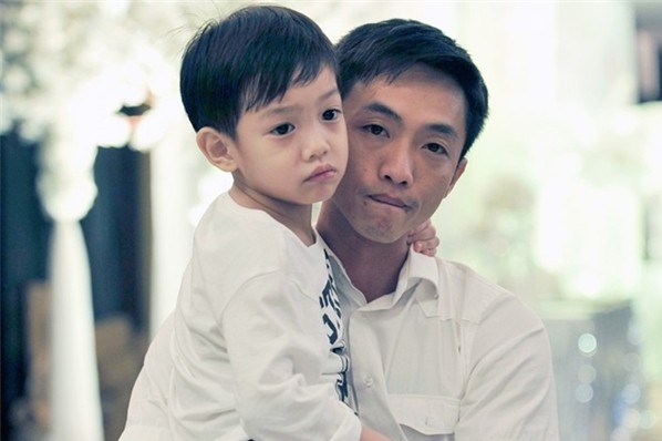 Kim Lý bất ngờ khen ngợi Cường Đô la khiến Hồ Ngọc Hà 'tan chảy' Cường Đô la luôn dành những lời tốt đẹp để nói về Hồ Ngọc Hà.