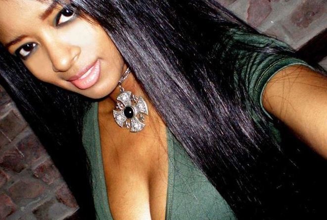 Cựu người mẫu Playboy ôm con nhảy lầu tự tử gây sốc Cựu người mẫu Playboy ôm con nhảy lầu tự tử gây sốc