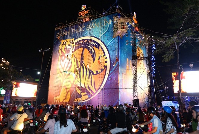 Bức tường Tiger tại Cần Thơ cán mốc 100.000 người tham gia Tính tại thời điểm này, bức tường Tiger 2018 đã cán mốc 100,000 người tham gia chinh phục.