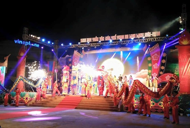 Khai mạc Tuần Văn hóa - Thể thao & Du lịch xuân xứ Lạng 2018 Tưng bừng Lễ khai mạc Tuần Vh-TT &DL Lạng Sơn 2018- Ảnh: Minh Đức