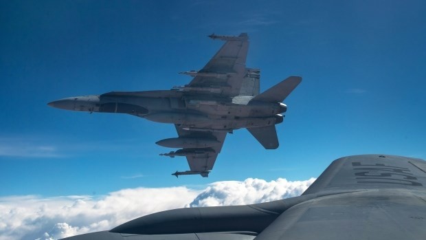 Chiến đấu cơ Canada tấn công kho vũ khí của IS Một chiếc chiến đấu cơ CF-18. (Nguồn: Canadian Press)