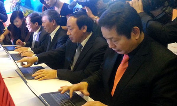Chính thức vận hành hệ thống bán vé tàu điện tử Hệ thống bán vé tàu điện tử được vận hành sáng nay (21/11)
