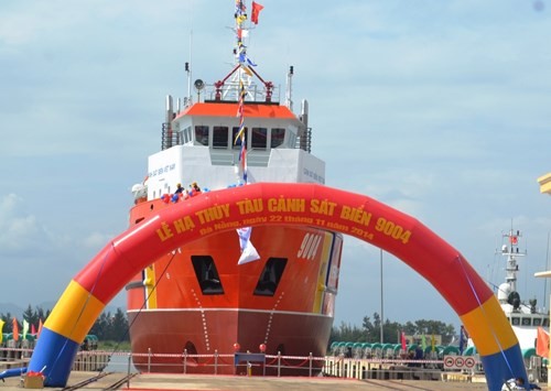 Hạ thủy tàu cứu hộ hiện đại nhất Việt Nam Hạ thủy tàu cứu hộ hiện đại nhất Việt Nam