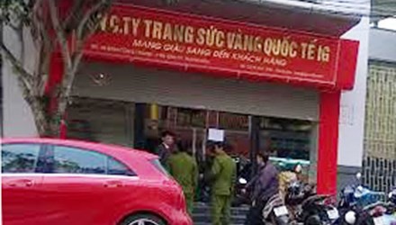 Khám 'sàn vàng ảo' thu hàng chục kg vàng Khám 'sàn vàng ảo' thu hàng chục kg vàng