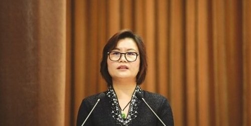 Con đường tự lập của nữ tỷ phú giàu nhất thế giới Nữ tỷ phú Chu Quần Phi