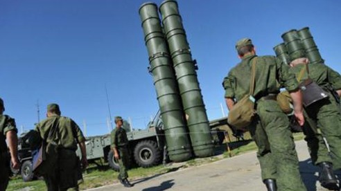 Nga đưa S-400 đến Crimea khiến Ukraine nóng mắt? Hệ thống phòng không S-400 sẽ đến Crimea trong tháng 8 này.