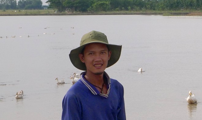 Chàng trai quẳng ba lô đi về quê làm 'Robinson gạo sạch' Tiếng chỉ trồng lúa 2 vụ/năm, vụ còn lại để dành cho... đất nghỉ. Ảnh: H.H