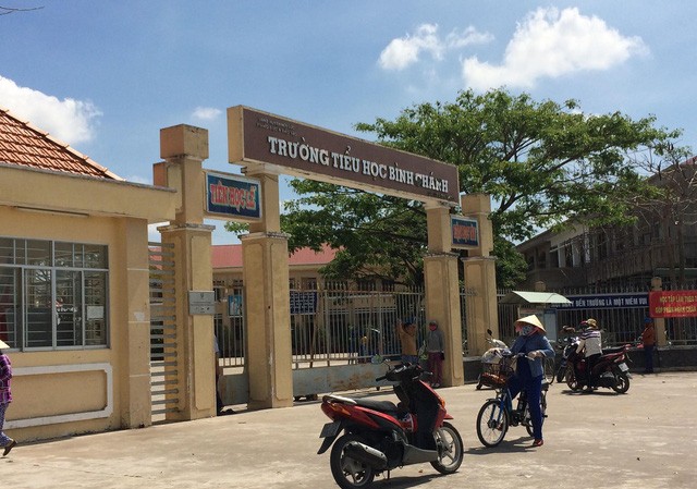 Bản tường trình của 'cô giáo quỳ trước phụ huynh' trong 40 phút Trường tiểu học Bình Chánh (huyện Bến Lức, Long An) - nơi xảy ra sự việc cô giáo quỳ trước phụ huynh.
