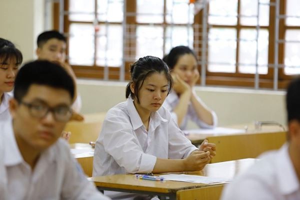 Đề Toán THPT phân hóa cao, nhiều thí sinh bật khóc Ảnh Như Ý