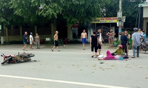 Người phụ nữ nguy kịch vì đâm phải chó chạy qua đường Người phụ nữ nguy kịch vì đâm phải chó chạy qua đường