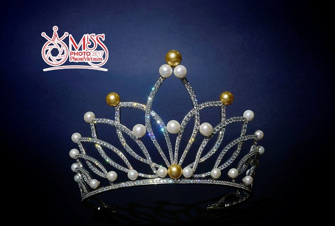 Giải thưởng trị giá 1,5 tỷ đồng cho Miss Photo 2017 Vương miện trị giá 1,2 tỷ đồng của tân Miss Photo 2017