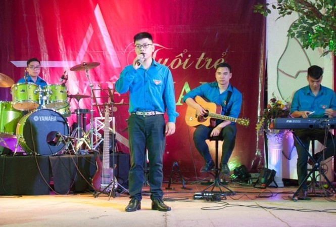 Dàn ca sĩ tham gia chuỗi chương trình thiện nguyện 'Tuổi trẻ Việt Nam' "Tuổi trẻ Việt Nam", chuỗi chương trình thiện nguyện